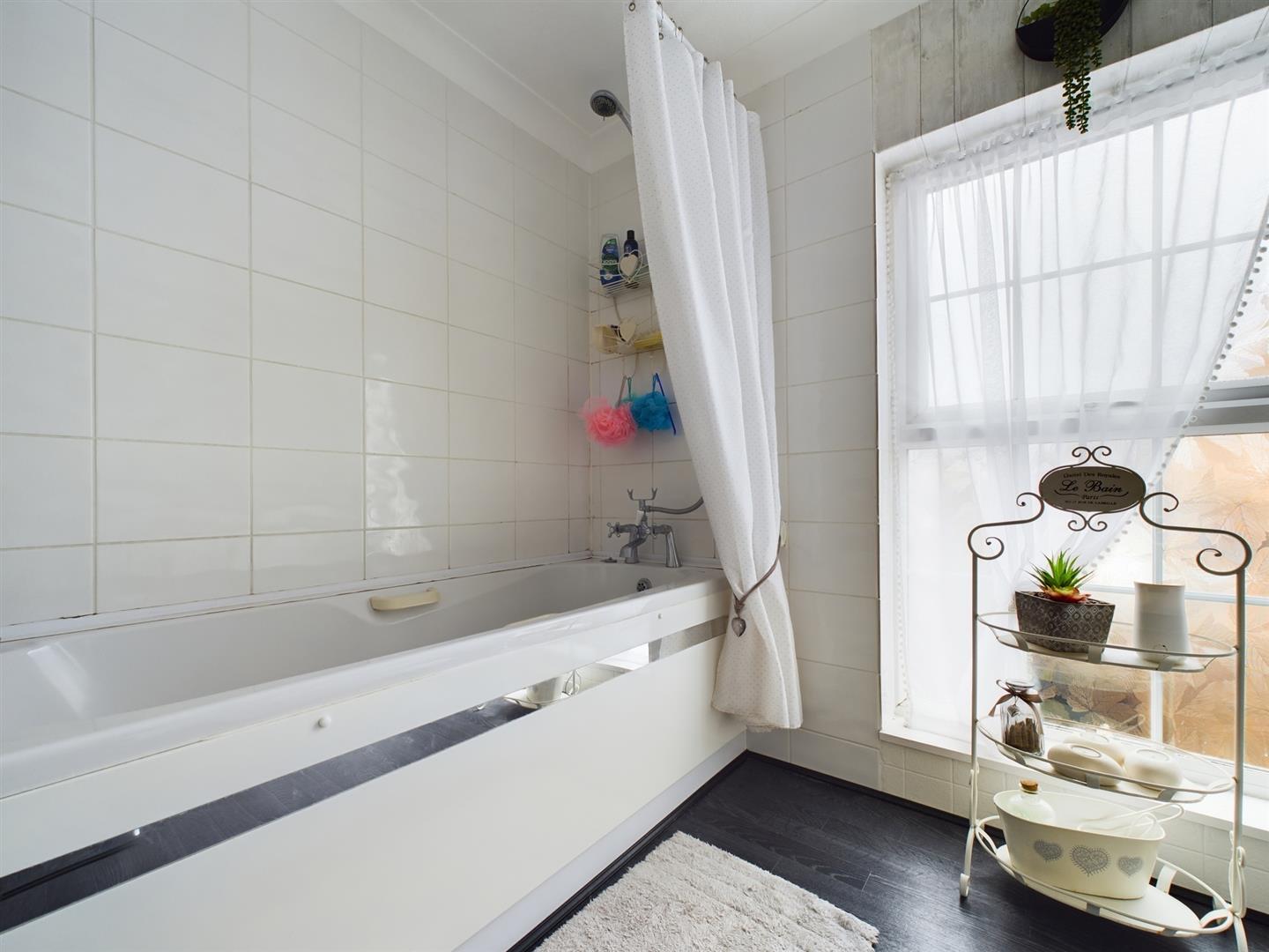 Scarborough Road, Bridlington Belts Estate Agents